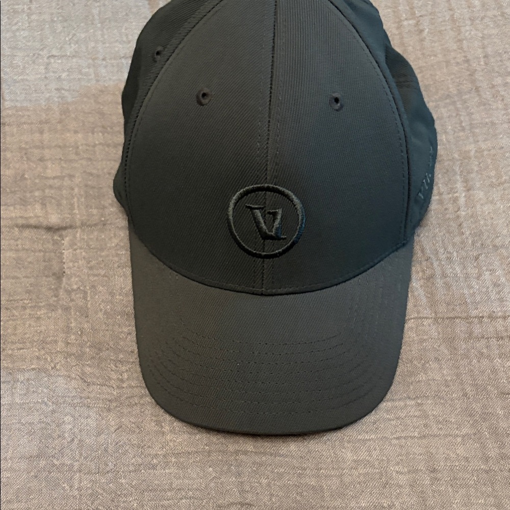 VUORI signature cap - slate gray